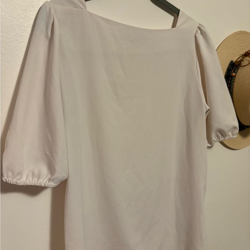 LOFT Women's Elegant Cream Blouse - Picture 6 of 6